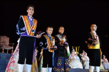 Presentación Falleras Mayores Dénia 2015 – Pleitesía Federación Peñas fiesta vendimia Jumilla