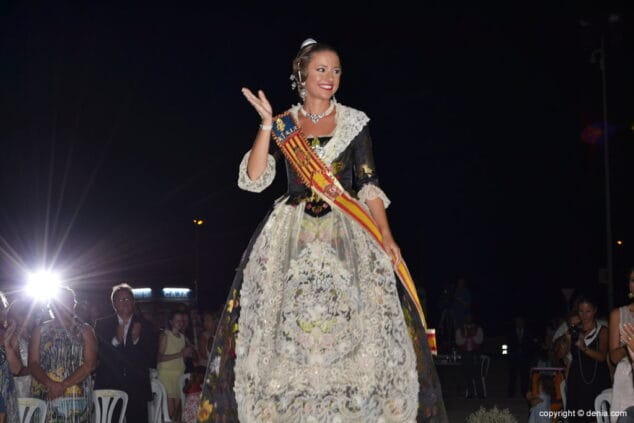 69 Presentación Falleras Mayores Dénia 2015 Pleitesía Fallera Mayor de Valencia