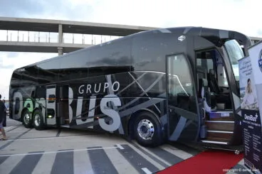 Autobus de 63 plazas Denibus+