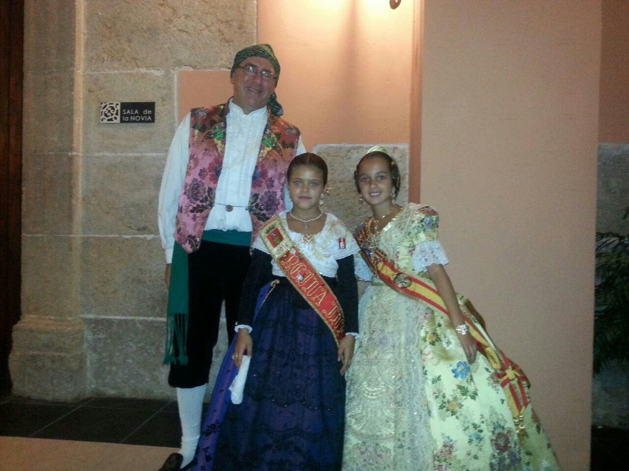 Las Falleras Mayores representaron a Dénia en Segorbe 2 Candela Pastor con Lara Bielsa