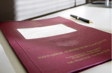 Carpeta de la notaría de Salvador Alborch