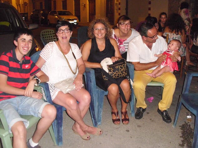 Falleros de Baix la Mar en el casal