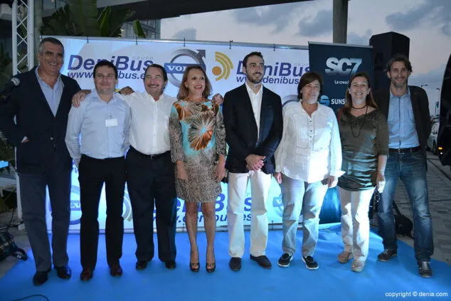 Fiesta de Denibus presentando Denibus+