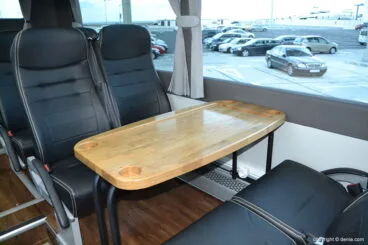 Interior de uno de los autobuses Denibus Plus