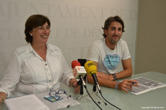 Pepa Font y Juan Carlos SIgnes presentan Activitats en Familia