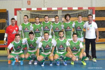 Tarin Juanjo y Jorge con el Calpe FS.