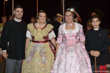 Presentación Falla Centro 2015 – Llegada de los cargos a caballo