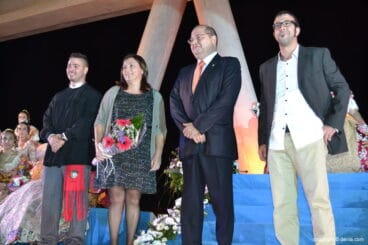 Presentación Falla Centro 2015 – Cargos que acompañaron a Aida en su año de FMI