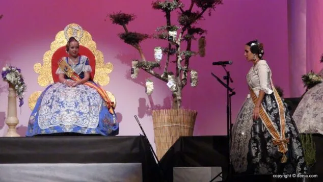 La Falla Saladar celebró el prólogo de sus 50 años en la presentación de Samantha Carbonell 17 15 Presentación Saladar 2015 Exaltación
