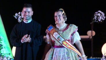 19 Presentación Falla Centro 2015 Iván Jorrillo y Aida Simó