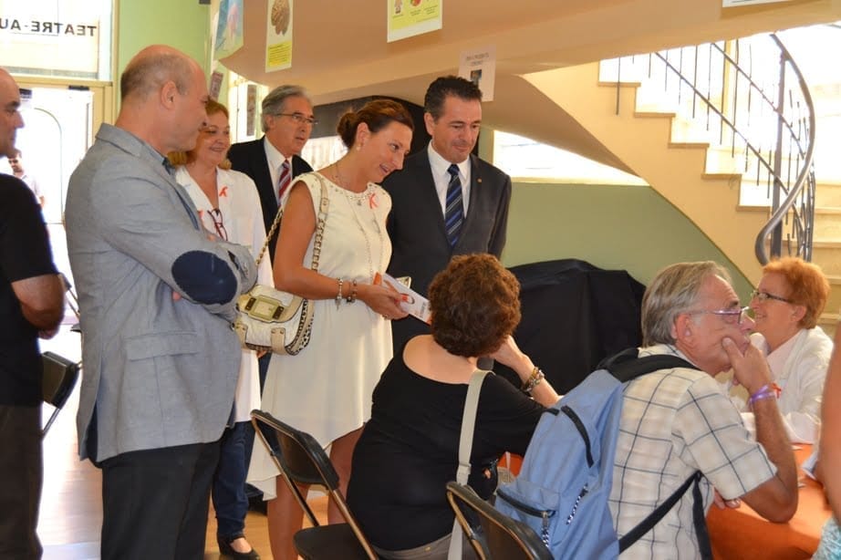 Marcela Server visitó la Feria Daño Cerebral