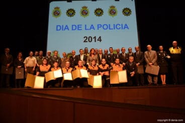 Reconocimientos en el Día de la Policía