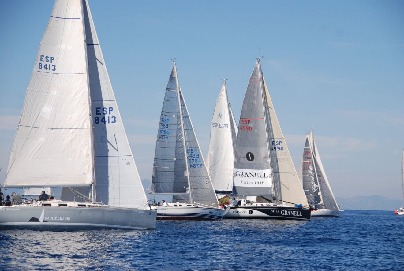 Salida de la Copa del Canal en Dénia