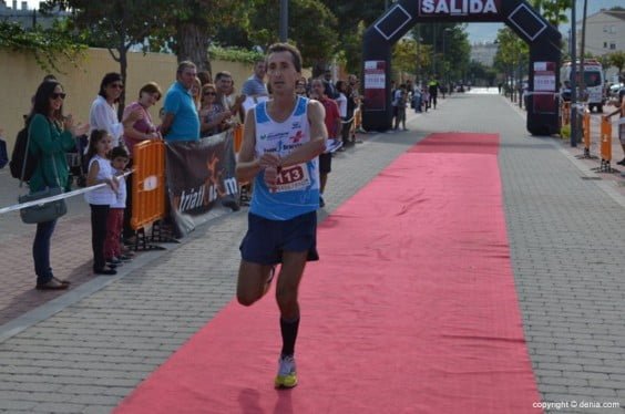 Víctor Fernández vencedor de los 10 Km 2013