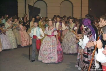 Presentación Camp Roig 2015 – Llegada de la comisión