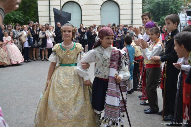 01 Presentación infantil Port Rotes