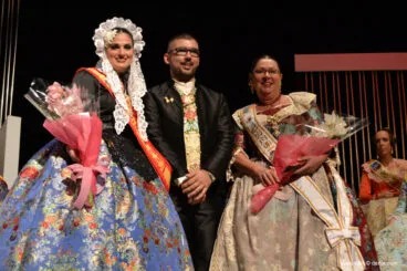 Presentación Baix la Mar 2015 – Pleitesía de la foguera Carrer Sant Vicent