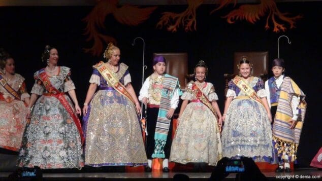 13 Presentación Campaments 2015 despedida 2014