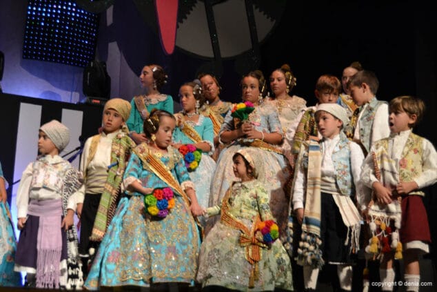 Port Rotes presenta a Natalia Andrada al ritmo de las canciones de Violetta 27 17 Presentación infantil Port Rotes Comisión infantil