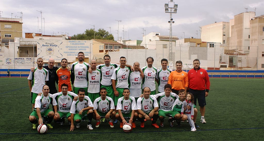 Equipo At. Calpe de la liga de fútbol veteranos