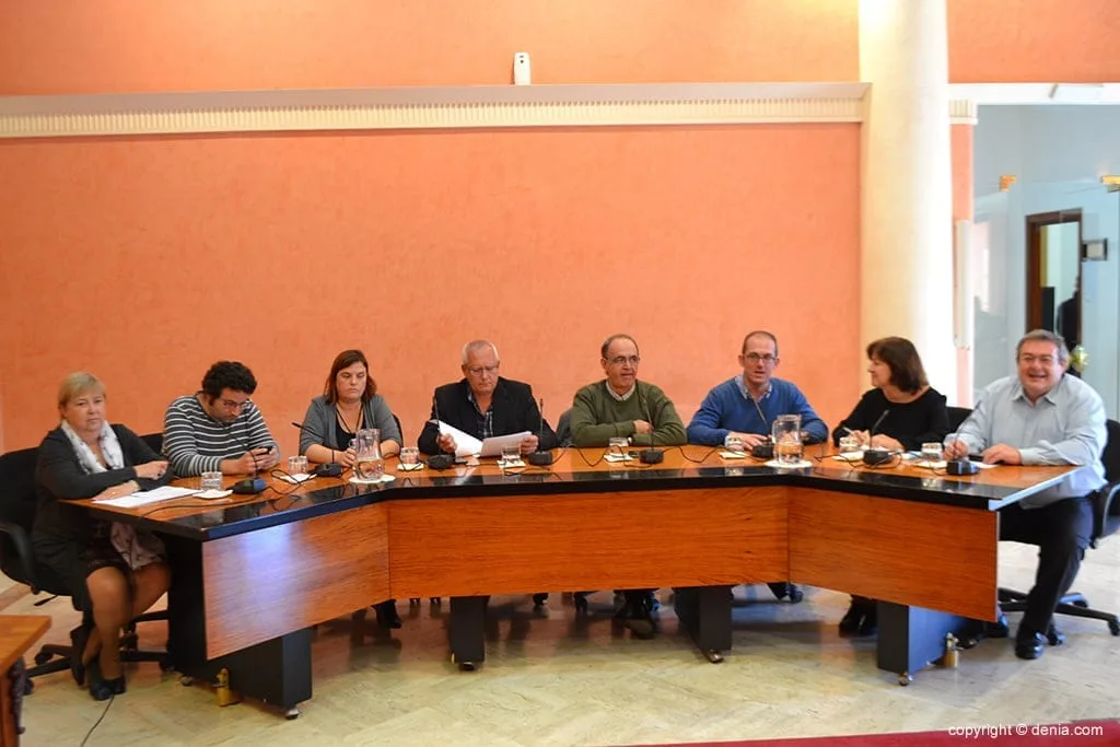 Ratificación de la legalidad del acuerdo del pleno de octubre 1 Grupo socialista durante un pleno