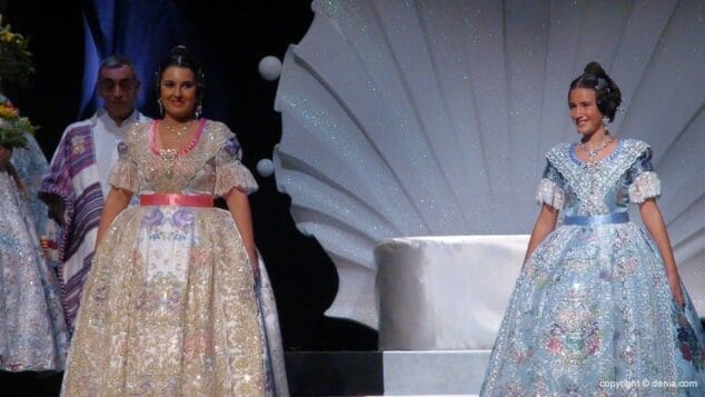 Presentación Darrere del Castell Cargos 2015