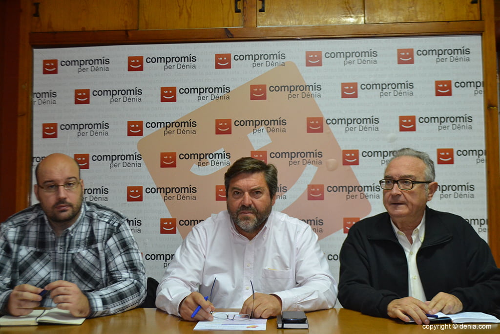 Rafa Carrió junto a Josep Crespo y Sebastiá García