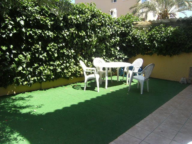 anacasa-adosado-con-jardin.jpg