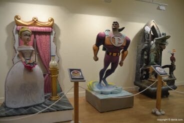21 Inauguración exposición del Ninot 2015 Ninots grandes