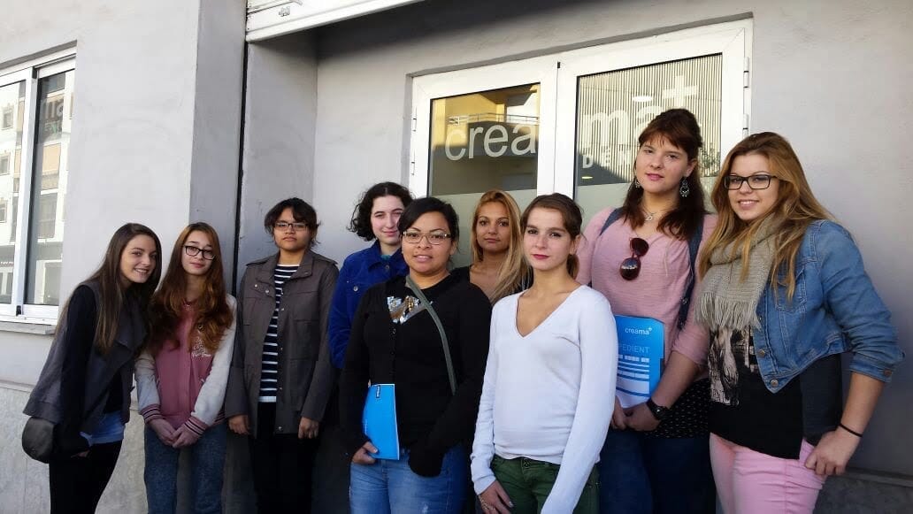 Alumnado del curso de peliqueria Creama