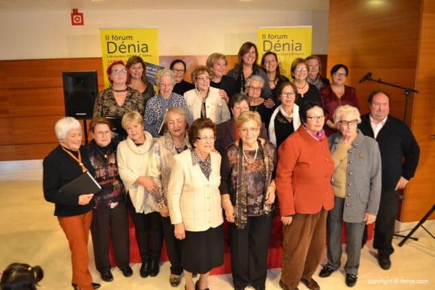 Ana Kringe con todas las homenajeadas