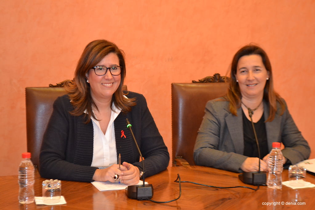 Ana Kringe y Cristina Sellés valorando la decisión de la Unesco.