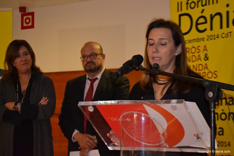 Cristina Selles en el acto de homenaje a la mujeres