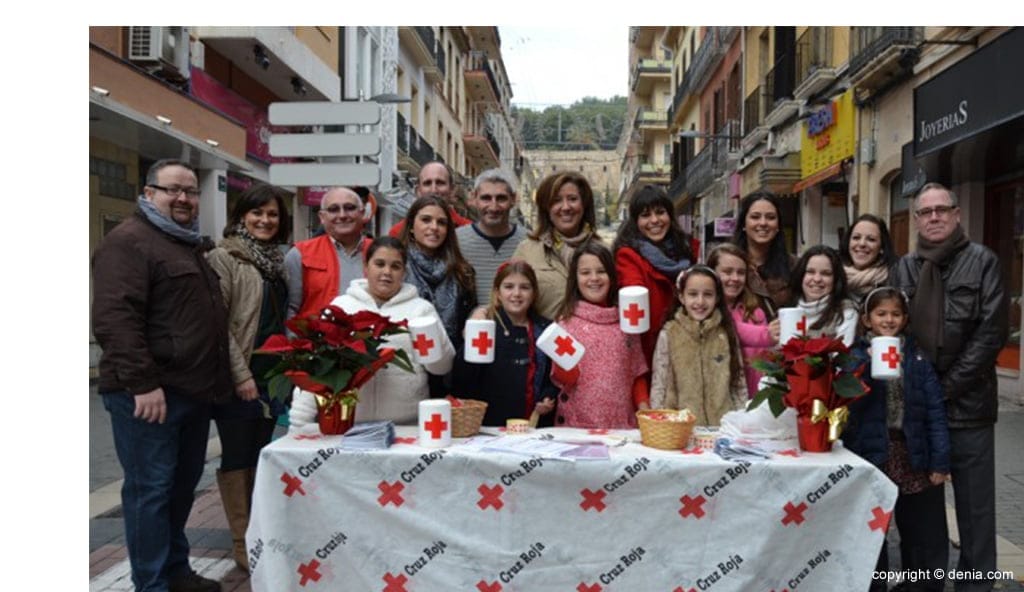 Ana Kringe participó en el Día de la Banderita