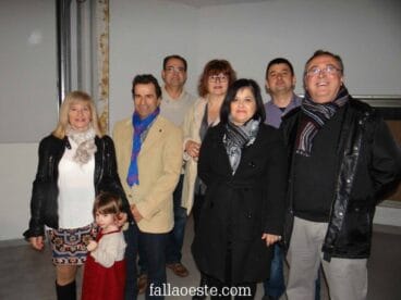 Fiesta navideña en la Falla Oeste