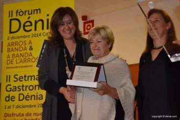 Fina Larrosa del Rte. Mena