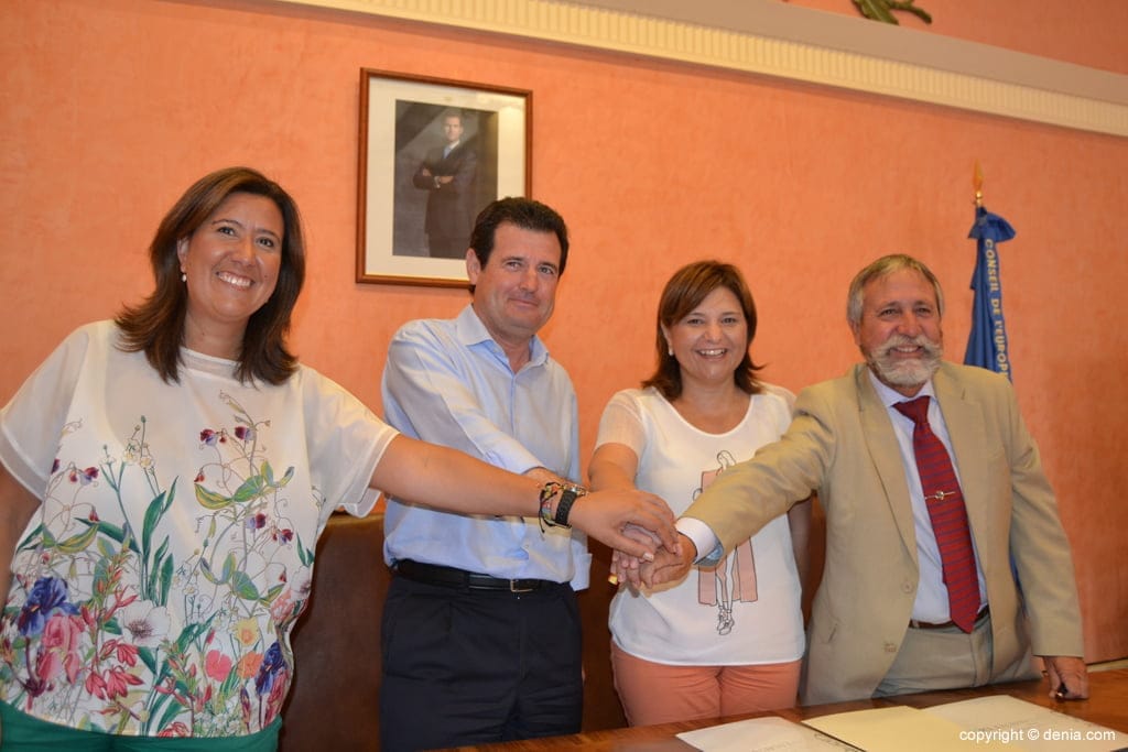 Firma pacto vigilanciaReserva Marina