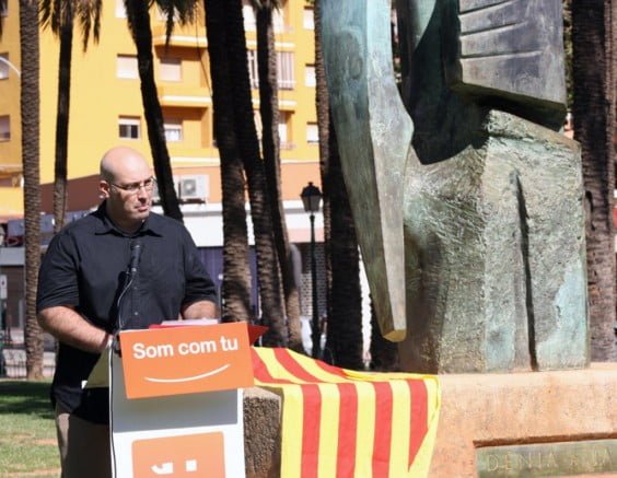 Josep Crespo en su discurso del Nou de octubre
