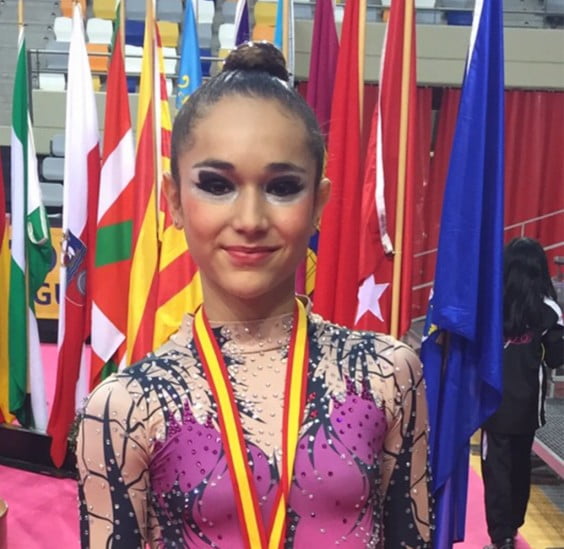 Laura Crespo campeona de España en conjuntos