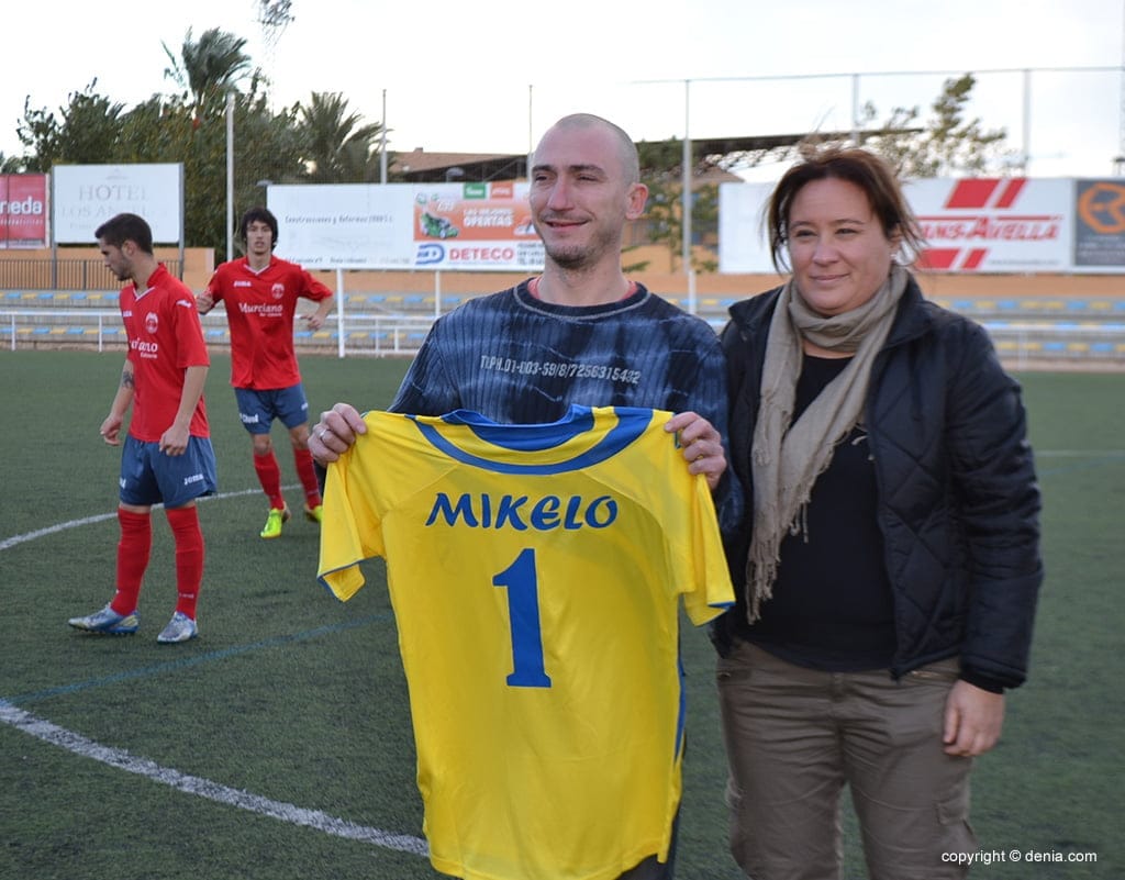 Miguel Signes junto a Gema Estrela