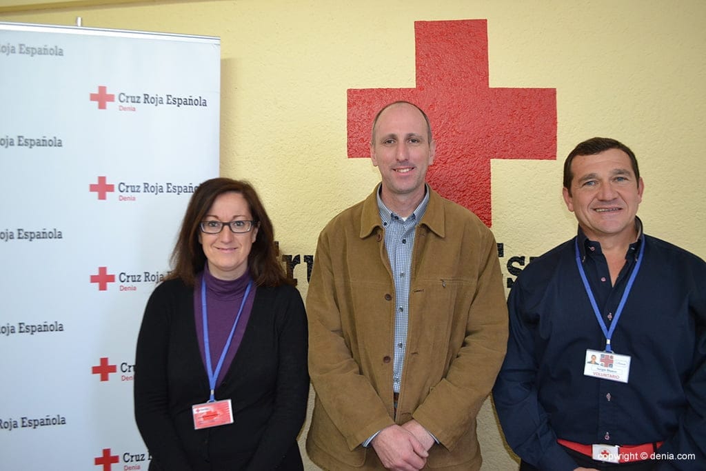 Montiel juntoa a Mª Carmen Requena y Sergio Bianco