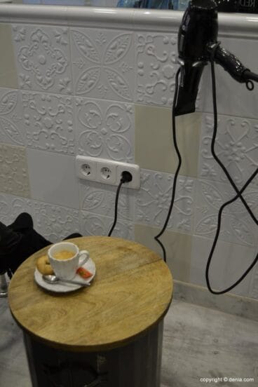Peluquería La Mode – café para las clientas