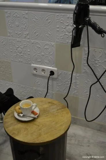 Peluquería La Mode – café para las clientas