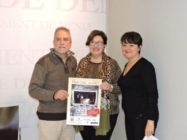 Pepa Sivera junto a Inma Sancho y Juan Luis López