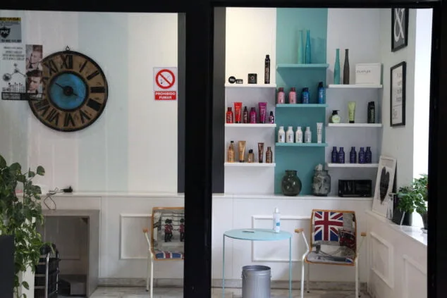 20 años de belleza y cuidado de tu cabello: Peluquería La Mode se prepara para celebrar su aniversario más especial 3 los mejores productos para tu cabello en peluqueria la mode