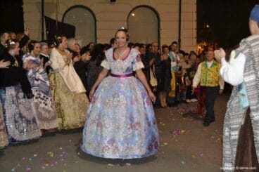 Presentación Les Roques 2015 – Llegada de los cargos 2015