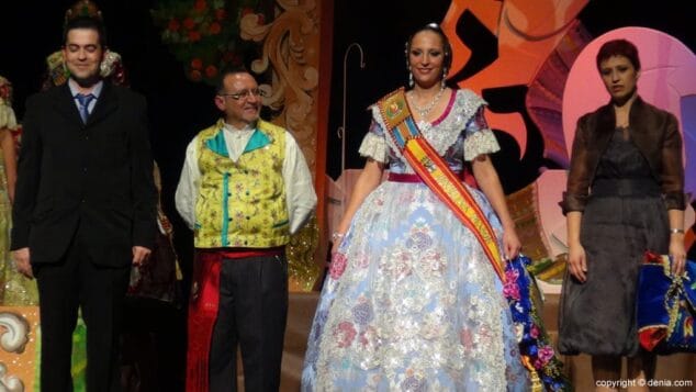 10 Presentación Les Roques 2015 Laura Ferrer