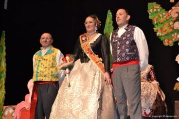Presentación Les Roques 2015 – Pleitesía de la Falla Convent de Pego
