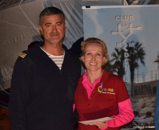 Andrés Ponce con Cindy Van Gerwen