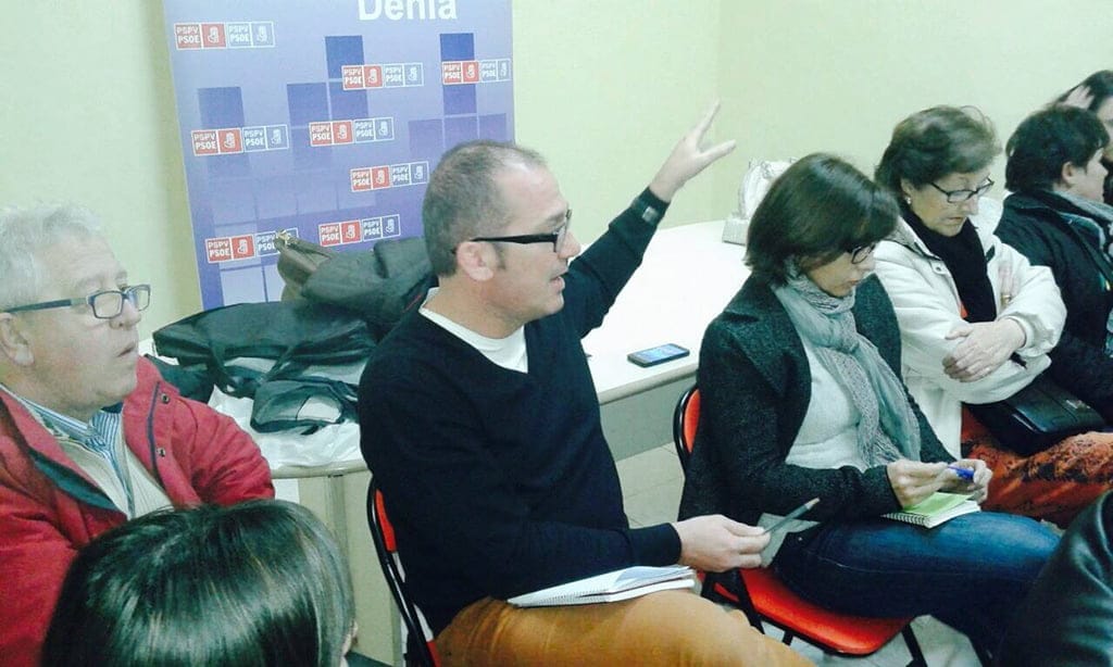 Asistentes a la jornada sobr Economía